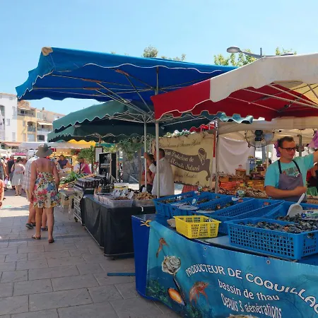 Plein Soleil-1 By Interhome شقة آجد