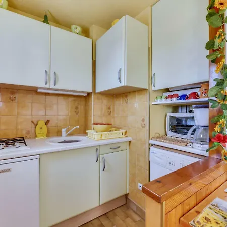 Plein Soleil-1 By Interhome شقة